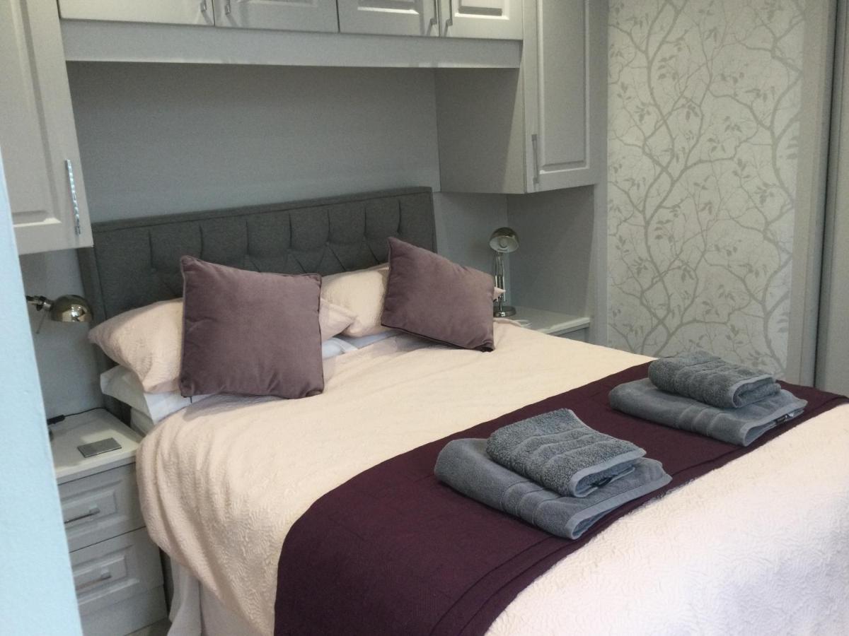 Leafy Lytham Central Lovely Ground Floor 1 Bedroom Apartment With Private Garden In Lytham Dog Friendly ليثام سانت أنيه المظهر الخارجي الصورة